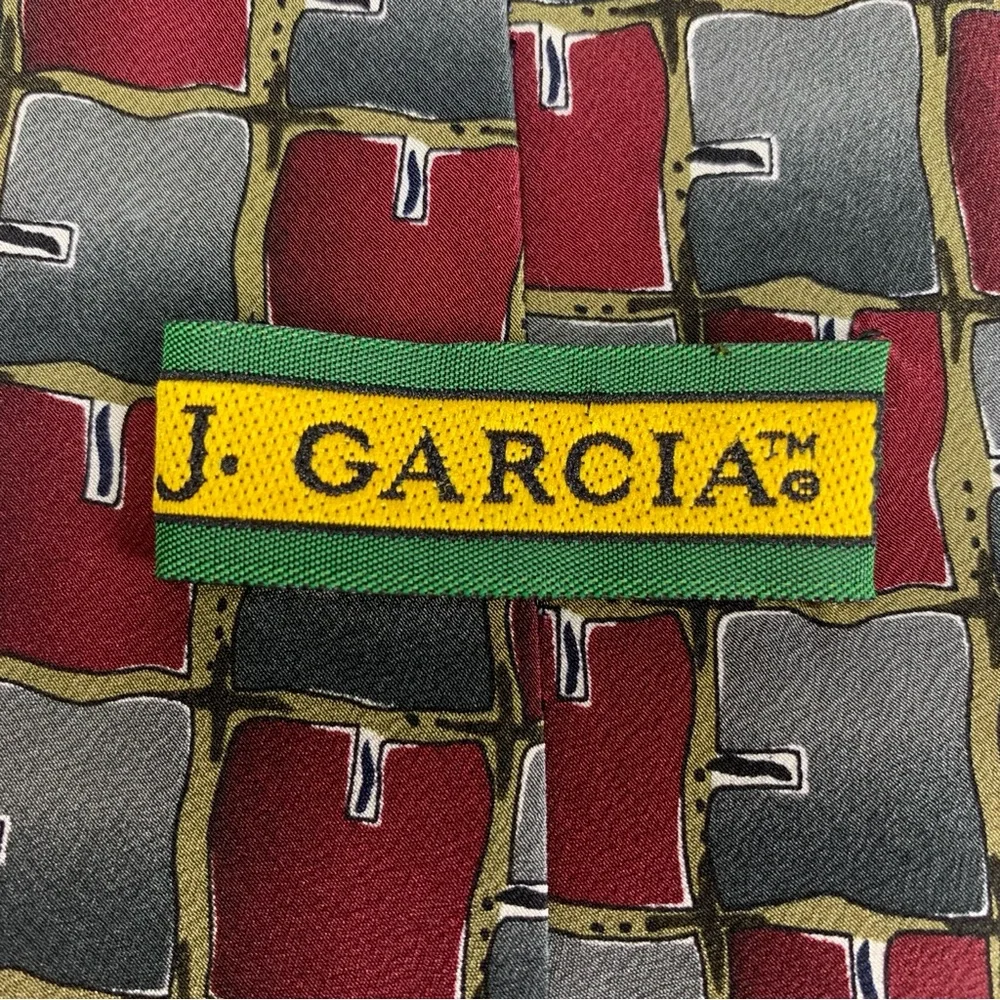J.‎ Garcia Tie Men's 100% Silk Red Gray Made in Korea 3.75